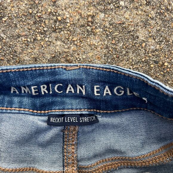AEO American Eagle Hi Rise Shortie Next Level Stretch Jean Shorts Size 2 - Picture 2 of 5